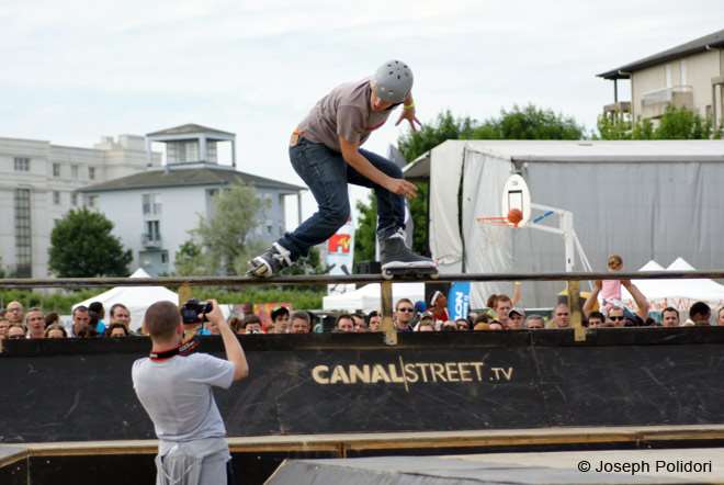 Rider sur un rail