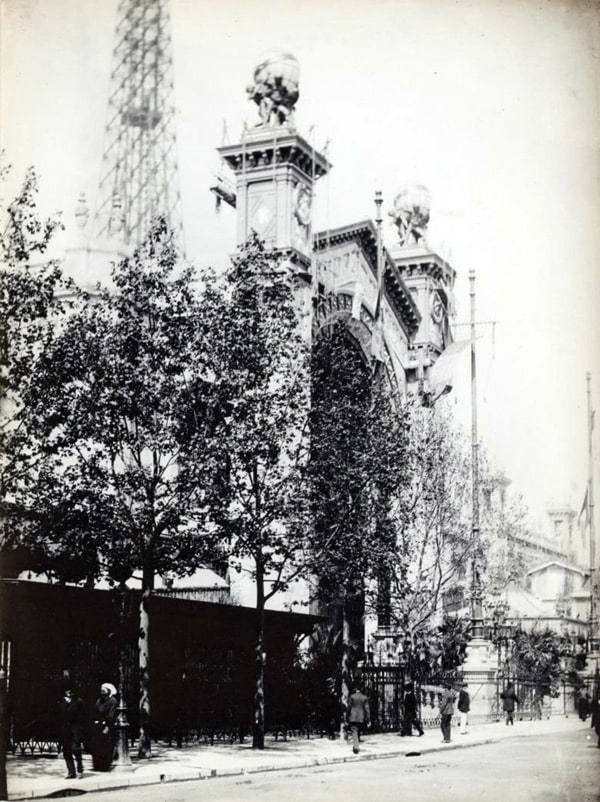La porte Rapp, probable entrée du Columbia Skating Rink - Musée Carnavalet - Histoire de Paris