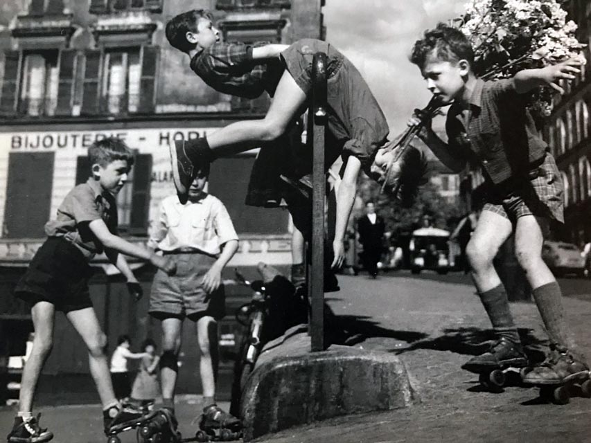 Les lilas de Ménilmontant - Robert Doisneau - 1956