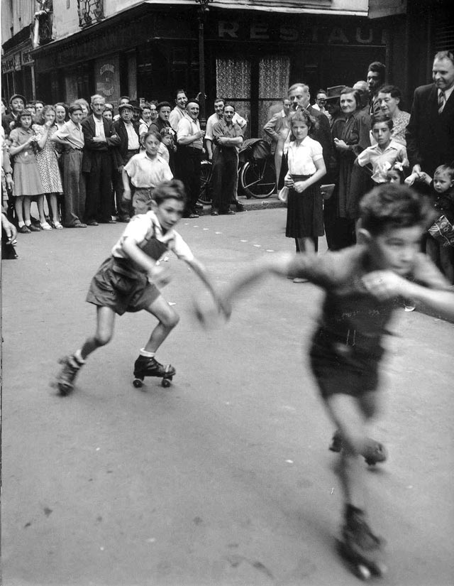 Enfants dans la rue des Canettes à Paris - Robert Doisneau - 1959