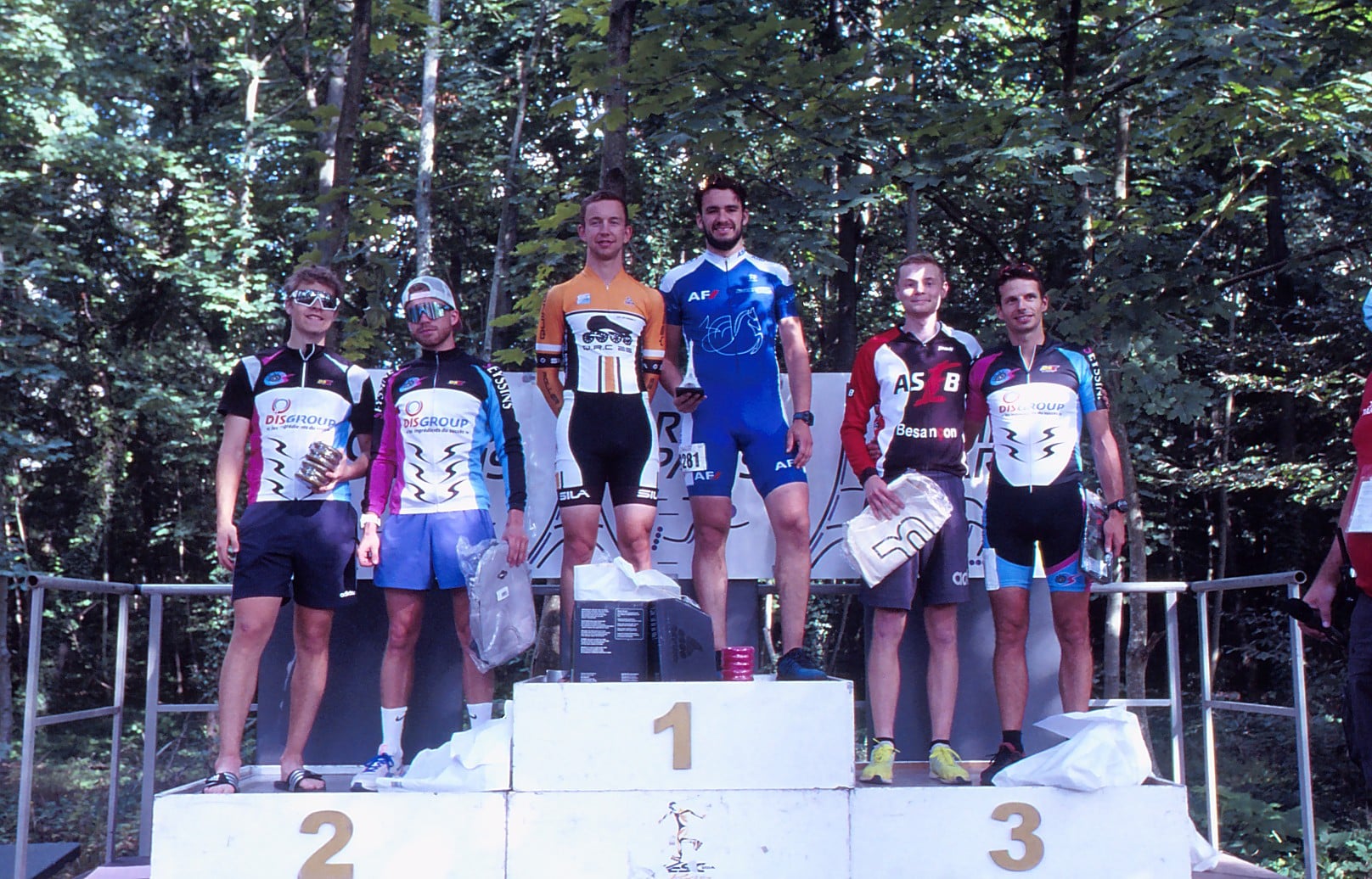 Podium masculin 6h roller Paris 2021