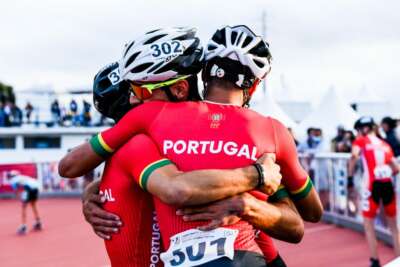 Célébration de l'équipe de roller course du Portugal