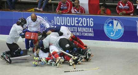 Célébration de l'équipe de France féminine de rink hockey à Iquique en 2016