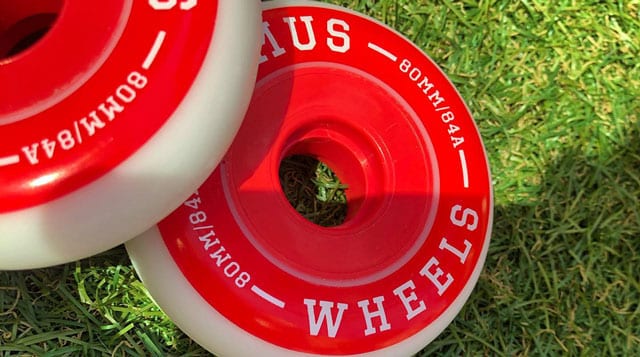 Test de la roue Famus roller street et freeride 80 mm 84A