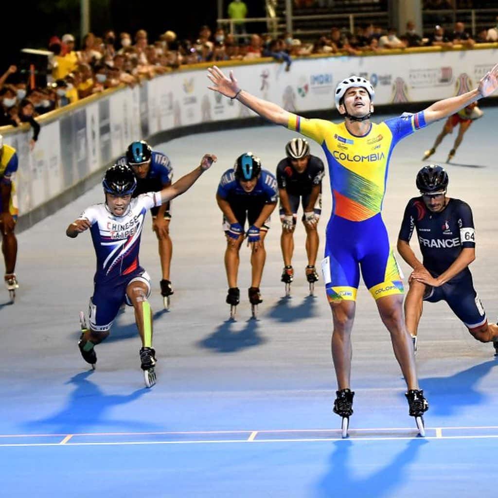 Pedro Causil remporte le 1000 m piste au mondial roller course 2021
