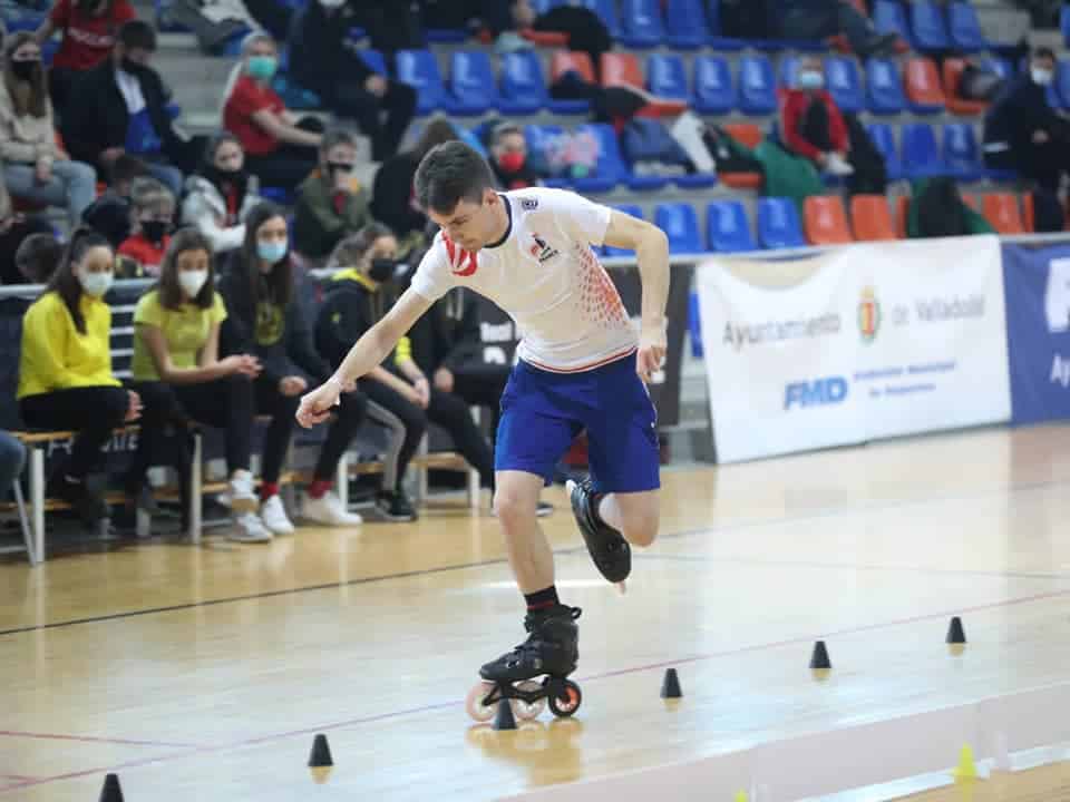 Patineur de l'équipe de France au Championnat d'Europe de roller freestyle 2021