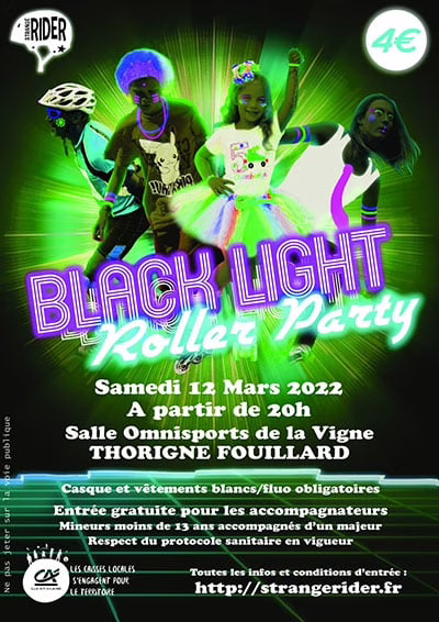 Black Light Roller Party 2022 (35)