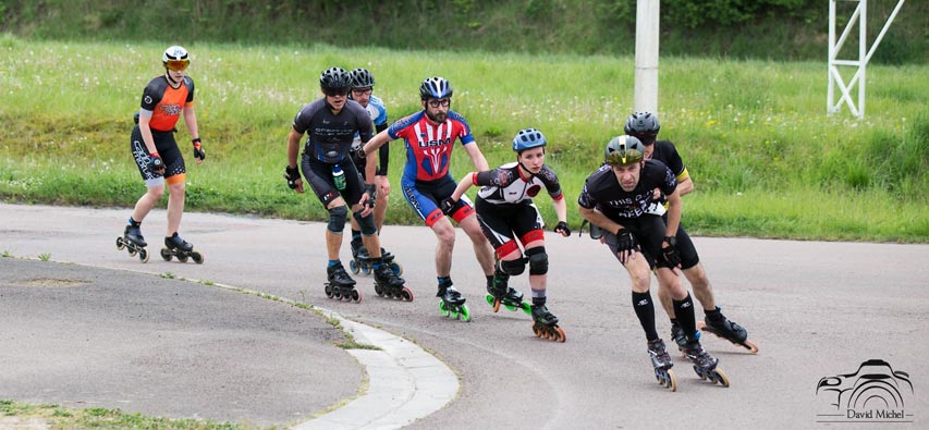 Peloton aux 6 heures roller de Troyes 2022 - Photo : David Michel