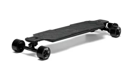 Skateboard électrique EVOLVE GTR Carbon Street Version loisir