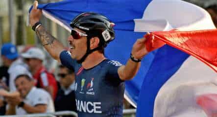Nolan Beddiaf remporte la course à élimination des championnats du monde de roller course 2022
