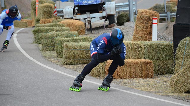 Sylvain Behr en position de schuss aux World Skate Games 2022