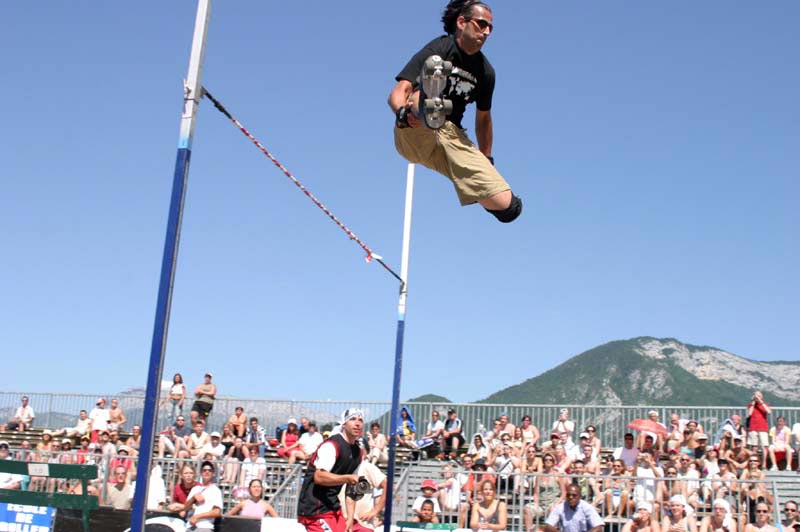 Hakim Naït Chalal en high jump et zoulou
