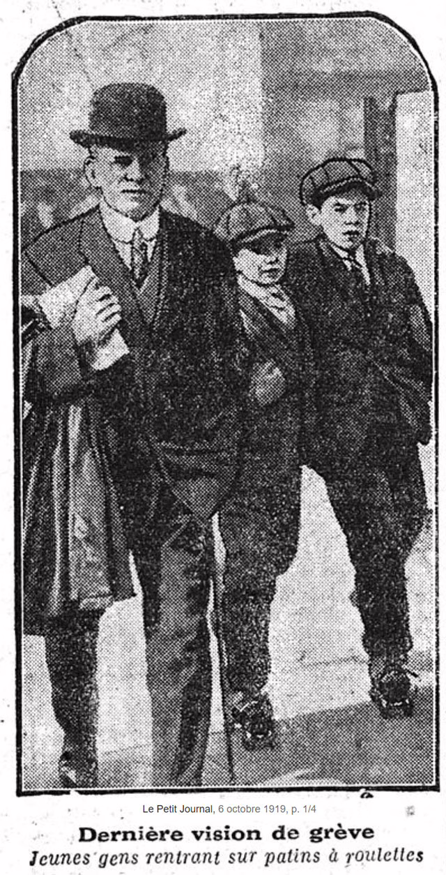 Le Petit Journal du 5 octobre 1919 - dernière vision de grève - jeunes gens rentrant sur patins à roulettes