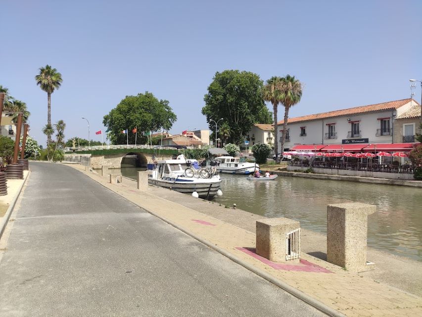 Le canal de Midi à Villeneuve-les-Béziers (34)