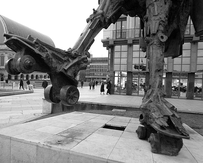 Le patineur ou l'homme libre, sculpture de César