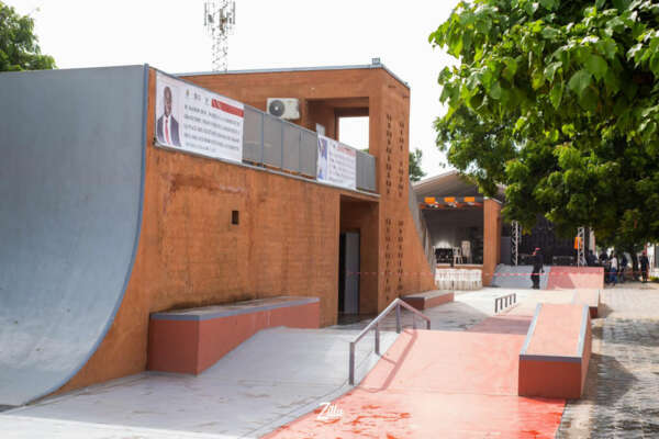 Vue d'une ligne du skatepark - photo : Zilla