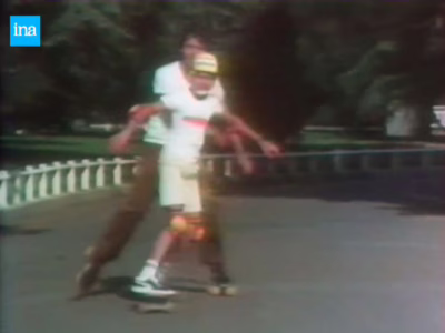 Une publicité pour les patins à roulettes Midonn