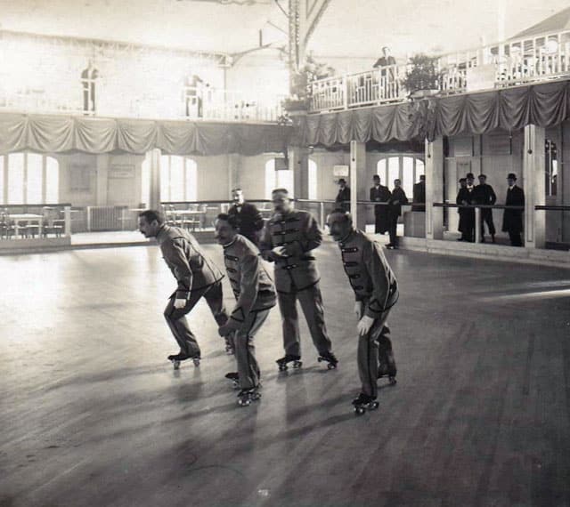 Le skating rink de Luna Park dans la presse