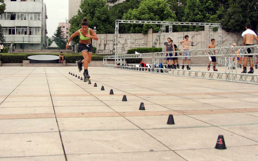 Session de slalom vitesse avec Tiffany Derisbourg