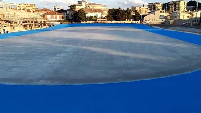 Vue de la piste après application de la résine