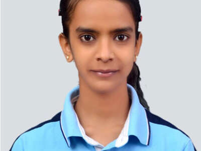 Record du monde de limbo de Shrishti Dharmendra Sharma