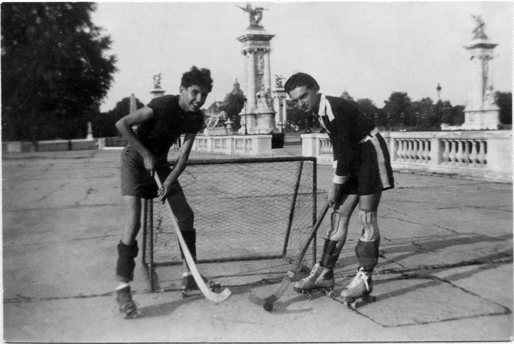 Du rink hockey aux Invalides à Paris en 1943 (Lemeunier)  - source : Sam Nieswizski