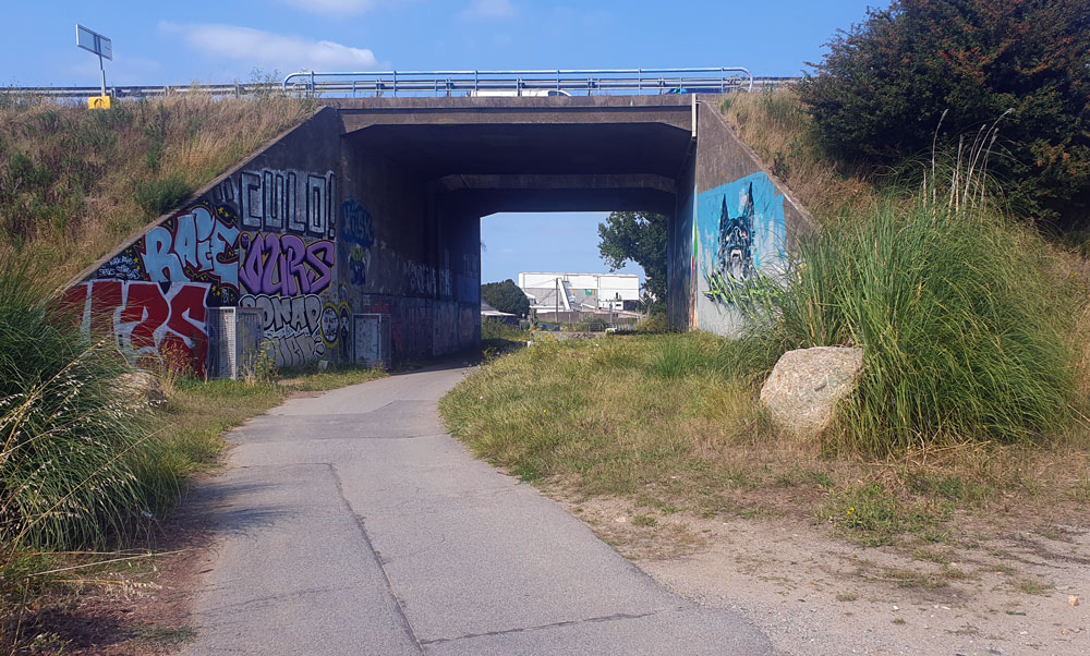 Passage sous la D213 au début de la voie verte côté Saint-Nazaire