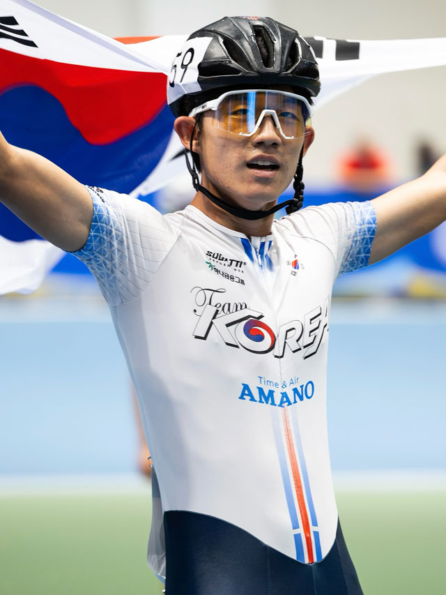 La Corée du Sud sur le 10 km à éliminations piste junior homme au championnat du monde roller course 2025