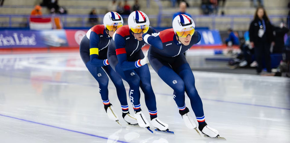 L'équipe de France de poursuite en longue piste à Calgary - photo : Alexis Imenes, FFRS