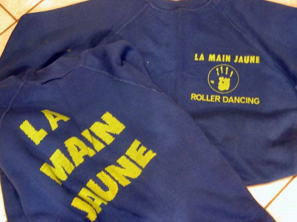 Tenue du personnel de La Main Jaune