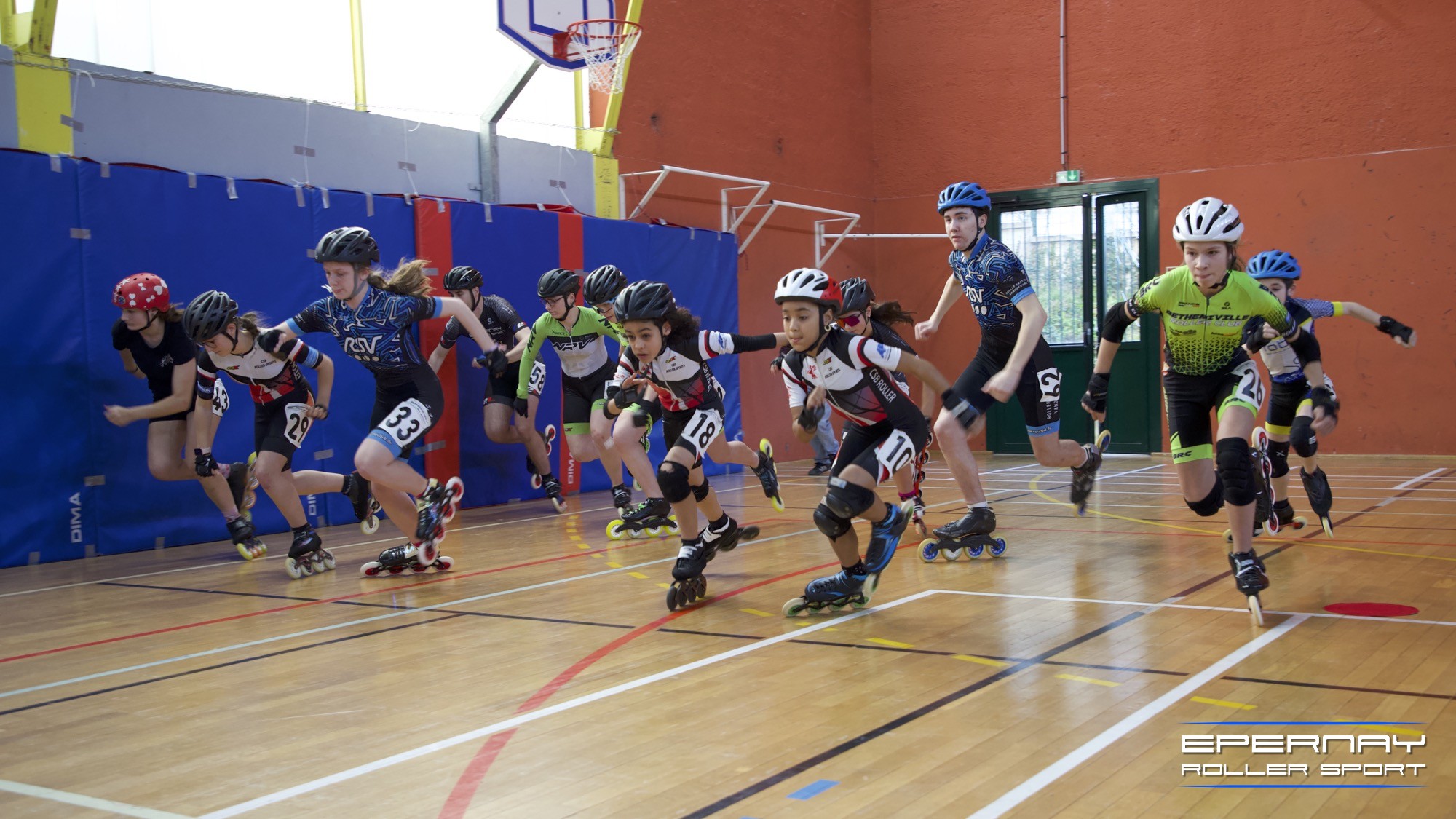 Départ de course au gymnase du Parc Maigret