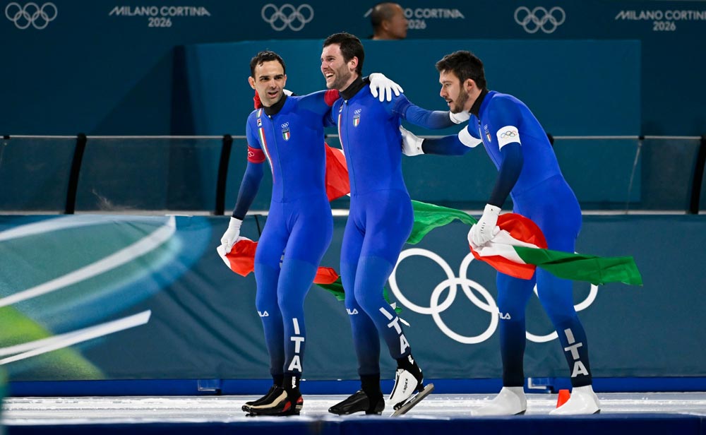 L'équipe homme d'Italie, championne olympique de poursuite 2026