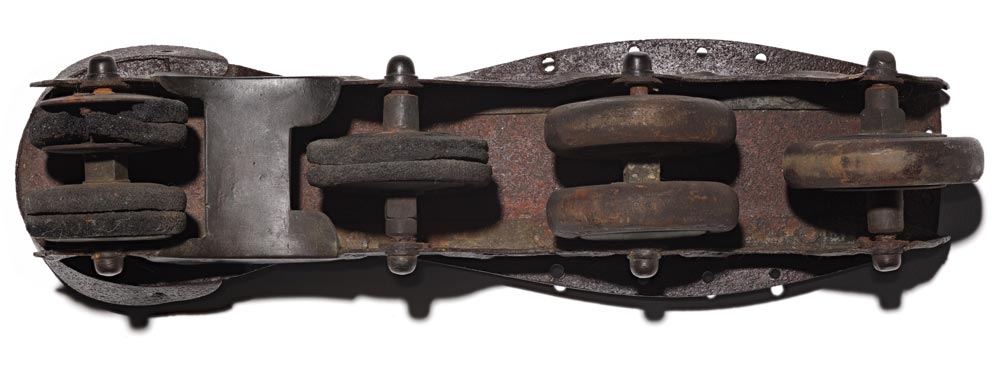 Un patin Woodward de 1859 avec ses roues en caoutchouc (photo : Smithsonian Institution)