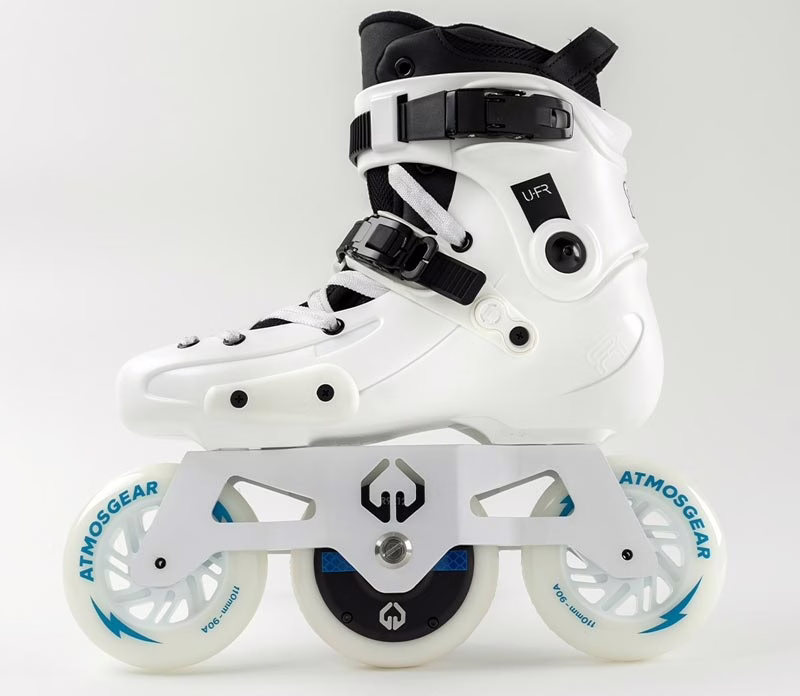 Roller UFR avec châssis Atmosgear et coque FR Skates