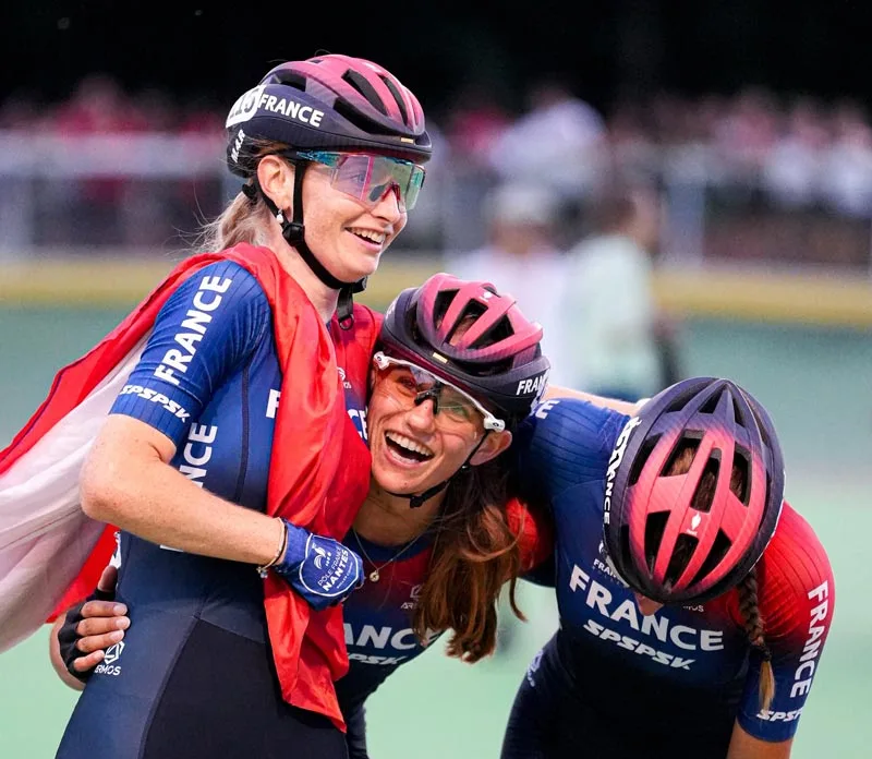 Le relais des seniors dames tricolore fête sa victoire