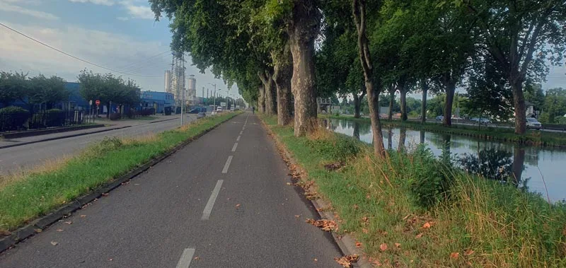 La voie verte dans les faubourgs de Strasbourg