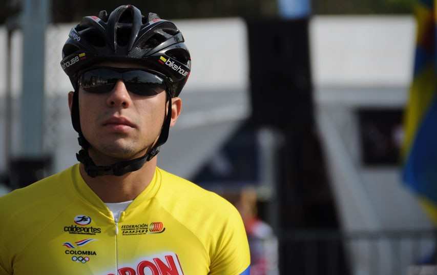 Mondial course 2013 : demi-finales juniors hommes du 500 m sur route