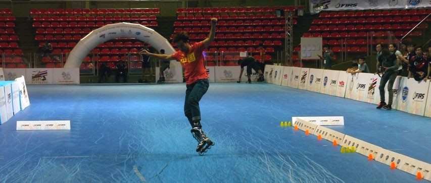 Huang Haiyang1 Battle Slide Homme Wifc 2016 Bangkok