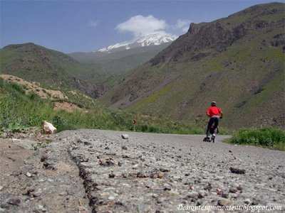 Thibaut Dejean traverse l&rsquo;Iran en roller