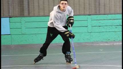 apprendre roller hockey aller vers avant small