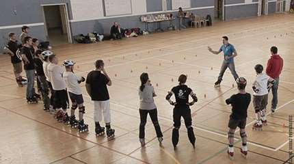 apprendre roller salle skali small