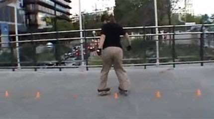 Slalom : apprendre le « Eddy Mabrouck » en roller