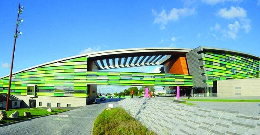 Vue extérieure de l'Arena de Liévin