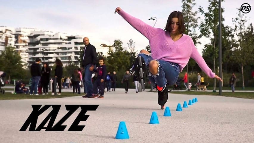 Attrape-moi si tu peux version roller slalom freestyle