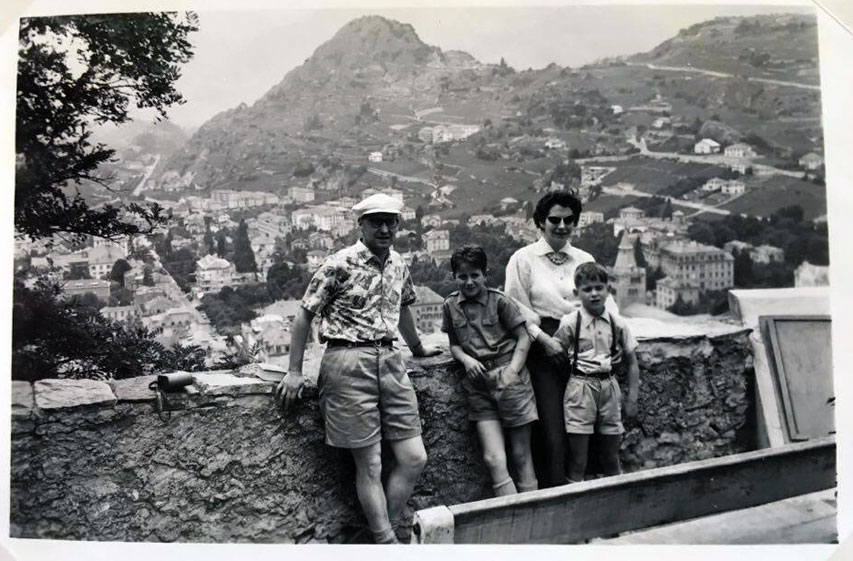 Photo de famille de Jean Lassueur