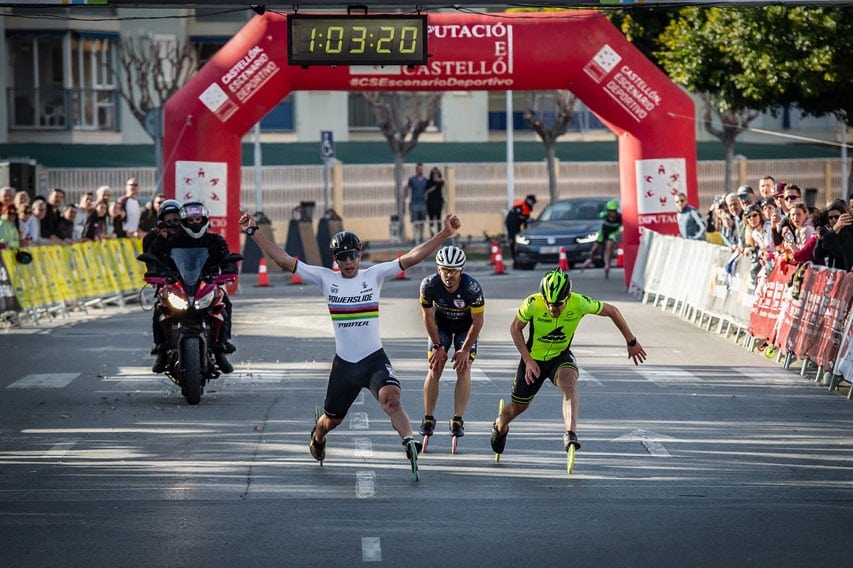 Arrivée du marathon hommes à Oropesa del Mar Arrivée du marathon hommes à Oropesa del Mar en 2019