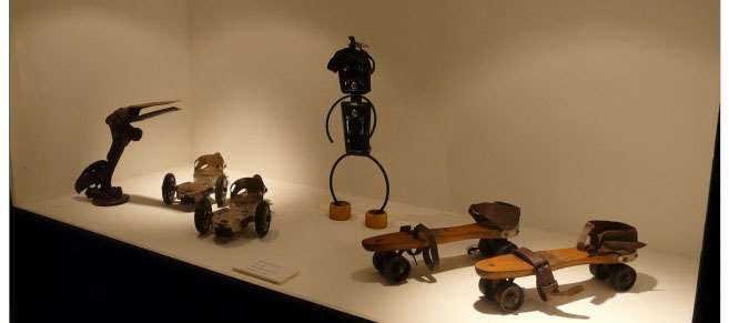 Exposition sur le roller à Paris Quelques pièces relatives à l'histoire du roller et du patin à roulettes
