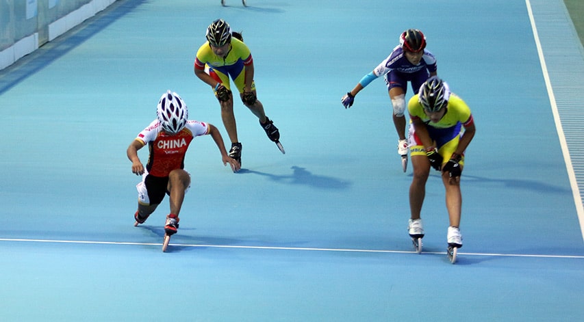 Arrivée de course serrée entre la Chine et la Colombie