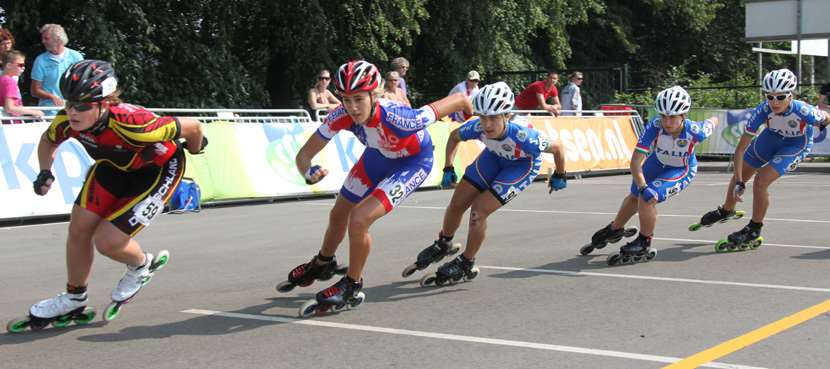 Marie Poidevin sur la course à points route Marie Poidevin sur la course à points route