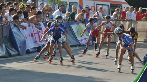Relais à l'américaine au championnat d'Europe roller course